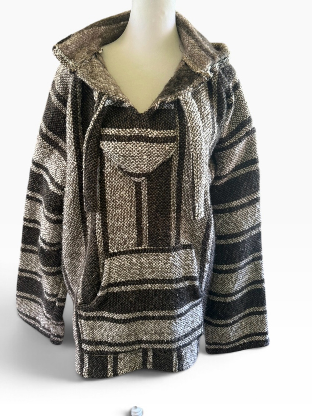 Unisex Artesanias F.R.Inc. Mexican Baja pullover hoodie EUC Size Large